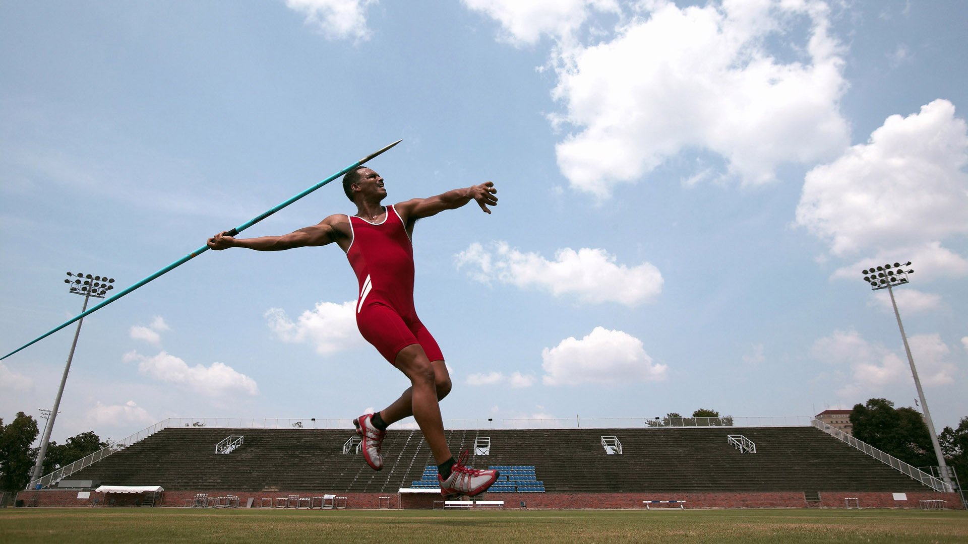 数据爆炸时代，赖斯如何定义英格兰中场？巅峰对决启示录，从温布利到圣西罗